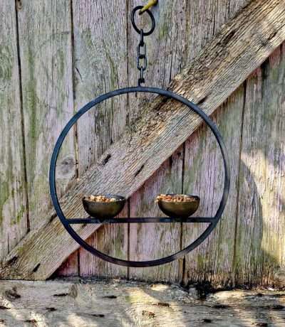 bird feeder ring main