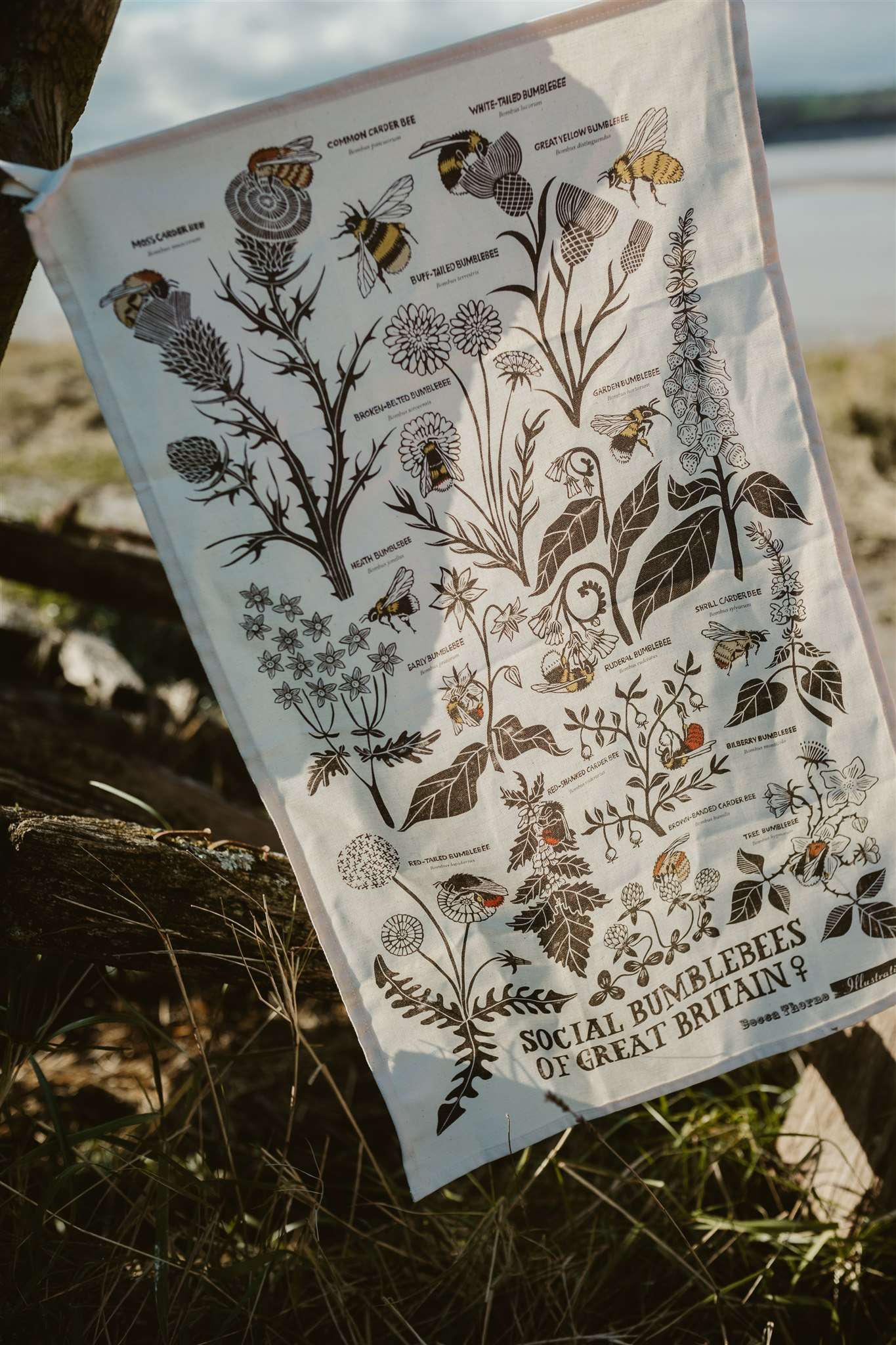 bumblebee tea towel