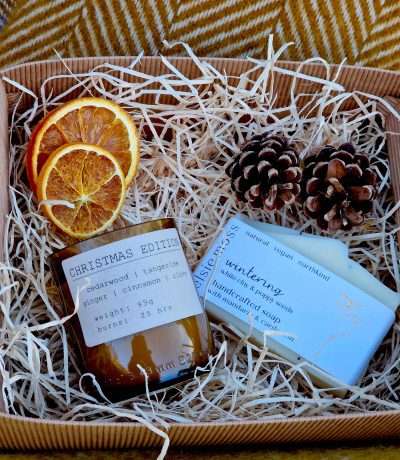 cosy christmas candle gift set
