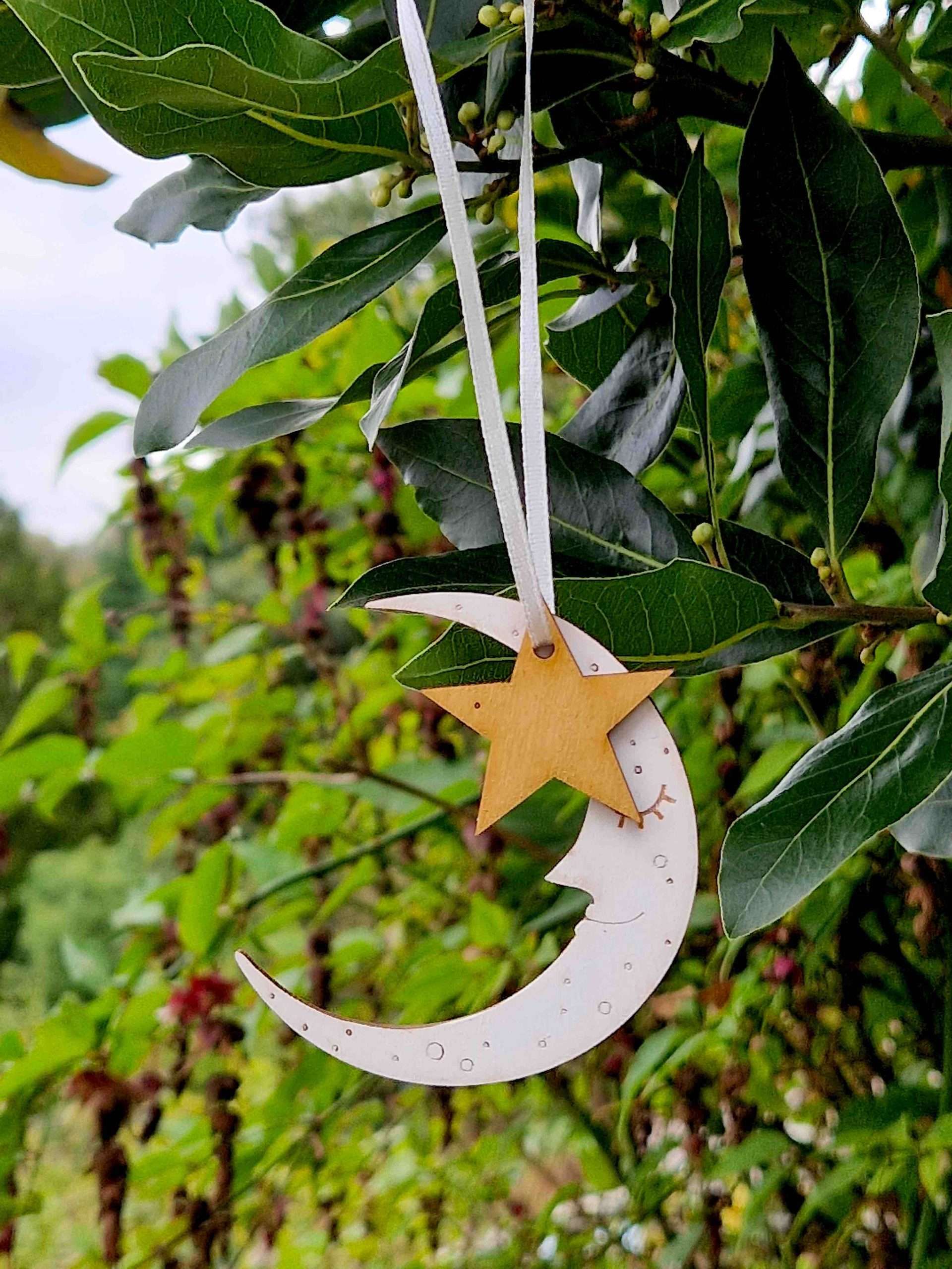hanging wooden moon dec