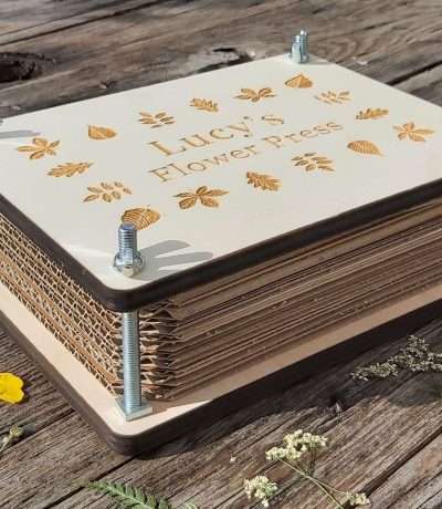 personalised flower press side on